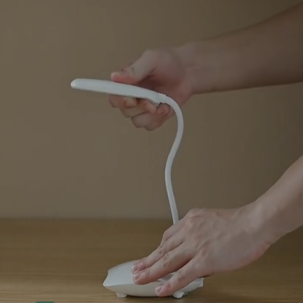 Portable Touch Desk Lamp – Eye Protection, 3 Brightness Levels, USB Rechargeable Table Light
